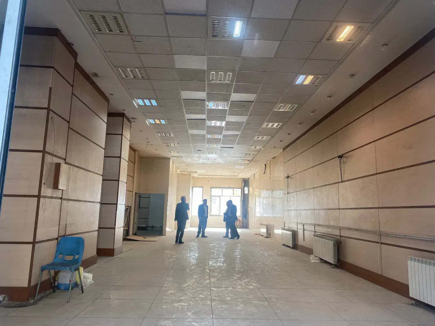 مغازه ۲۰۰متری مناسب تمامی مشاغل|اجارهٔ مغازه و غرفه|تهران, اختیاریه|دیوار