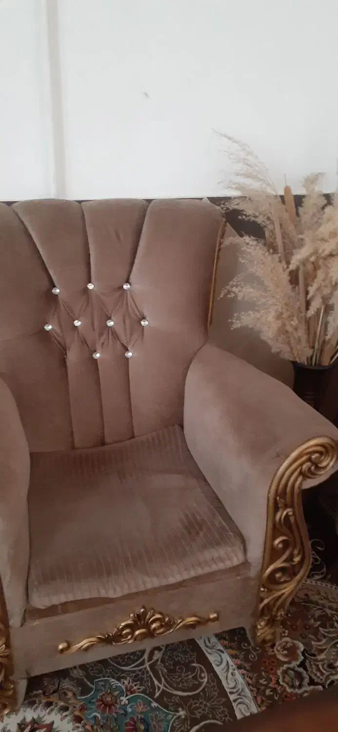 دودست مبل برای فروش به همراه میز وعسلی ها|مبلمان خانگی و میز عسلی|سیرجان, |دیوار