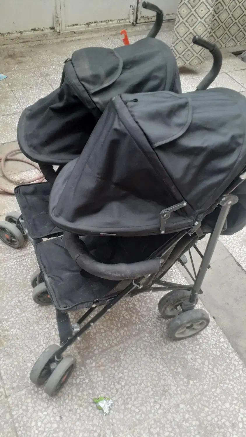 کالسکه دوقلو خارجی|کالسکه و لوازم جانبی|قم, بنیاد|دیوار