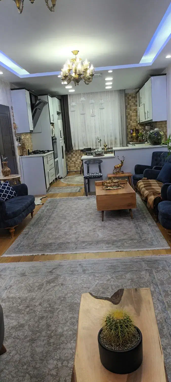 دو عدد فرش۶متری ترک،گل برجسته ۱۲۰۰ش،تراکم ۳۶۰۰.نو|فرش|تهران, افسریه جنوبی|دیوار