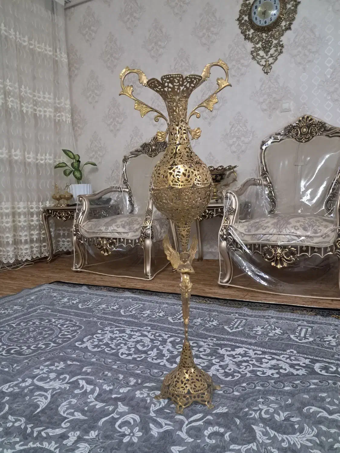 گلدان برنزی فرشته|صنایع دستی و سایر لوازم تزئینی|مشگین شهر, |دیوار