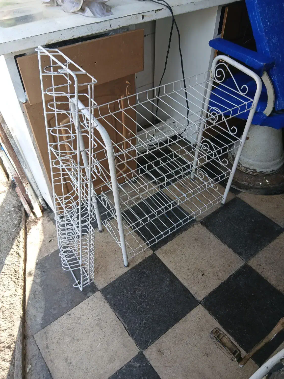 سبدظرفی ببین مدلهاشو وجاکفشی فلزی|آب‌چکان و نظم‌دهنده ظروف|شیراز, سعدیه جنوبی|دیوار