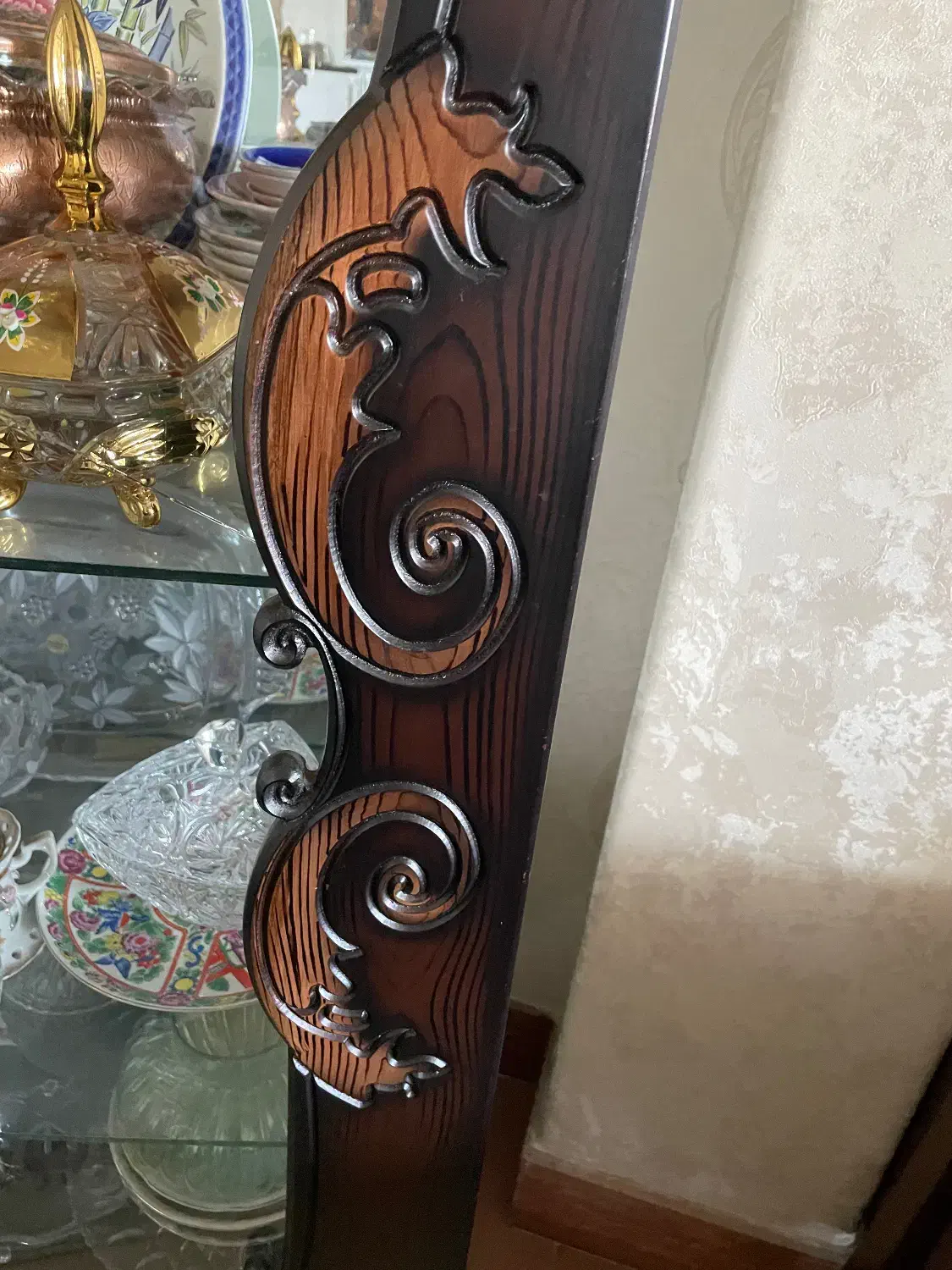 بوفه و ویترین|بوفه، ویترین، کنسول|تالش, هشتپر|دیوار