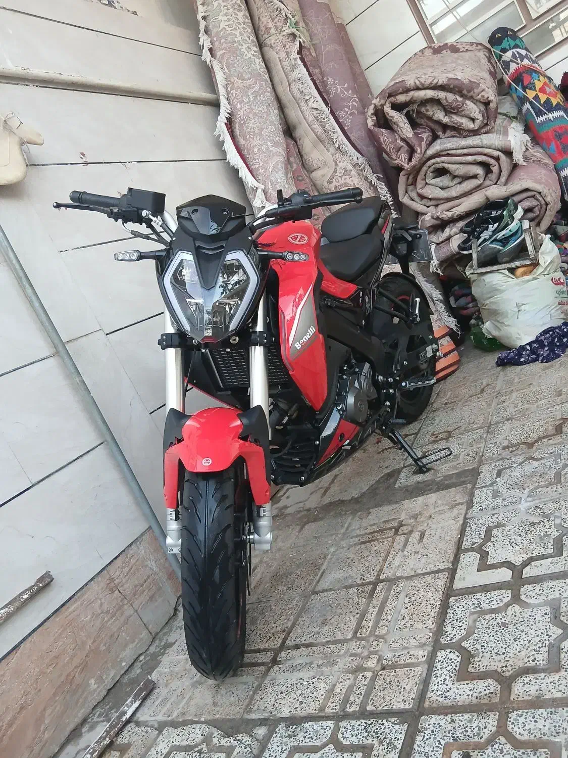 بنلی ۱۸۰s|موتورسیکلت|کوهدشت, |دیوار