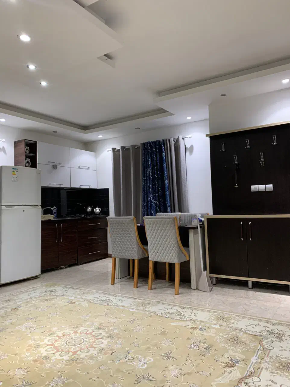 اجاره شبانه ویلا استخردار|اجارهٔ کوتاه‌مدت ویلا و باغ|چالوس, |دیوار