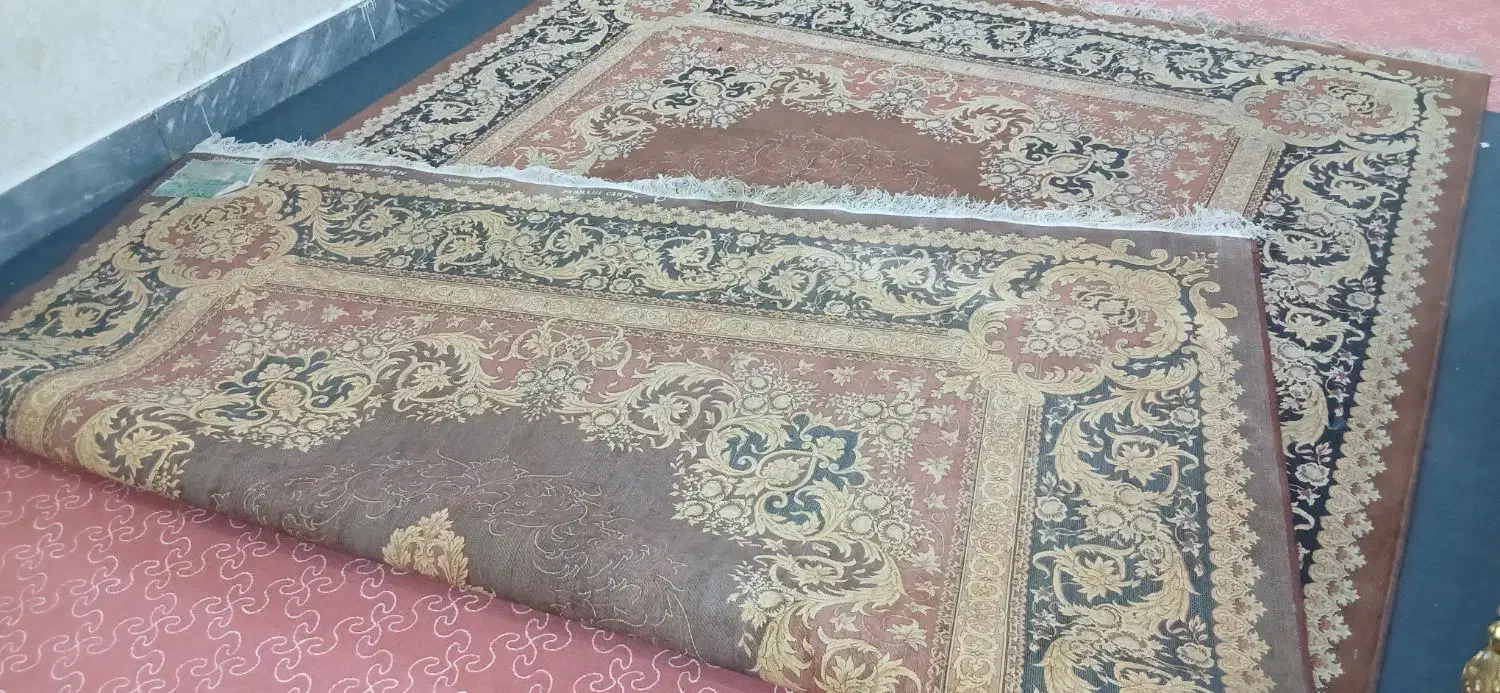 فرش ۹متری فرهی ابریشم|فرش|بروجرد, |دیوار