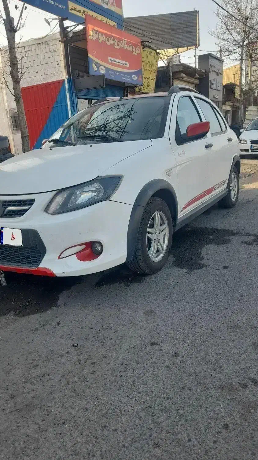 کوییکr|خودرو سواری و وانت|اندیشه, اندیشه فاز ۵|دیوار