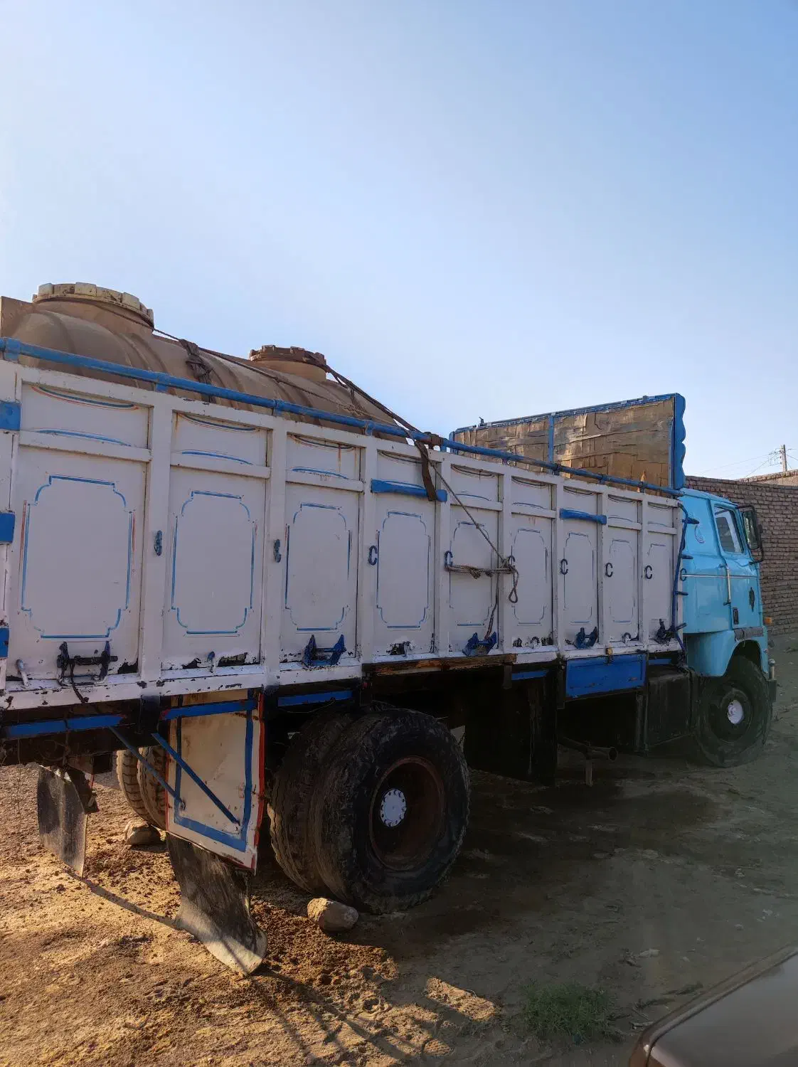 ماشین نیم سنیگین|خودرو سنگین|نهبندان, |دیوار