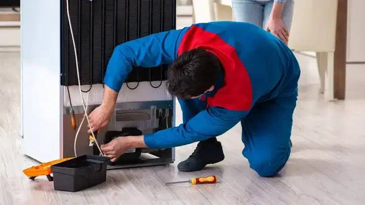 مرکز تعمیرات تخصصی یخچال ، لباسشویی ، پکیج|خدمات پیشه و مهارت|خرمآباد, |دیوار