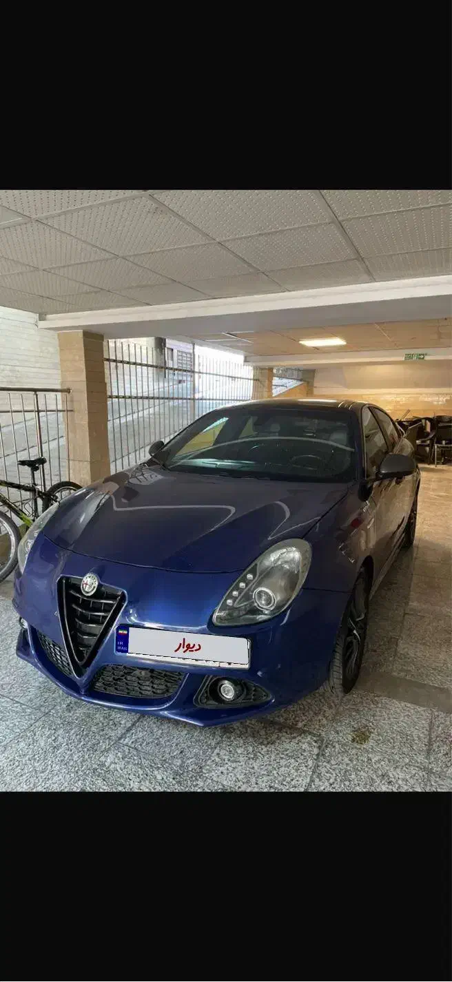 الفارومیو جولیتا ۲۰۱۴ فول|خودرو سواری و وانت|تهران, آسمان|دیوار