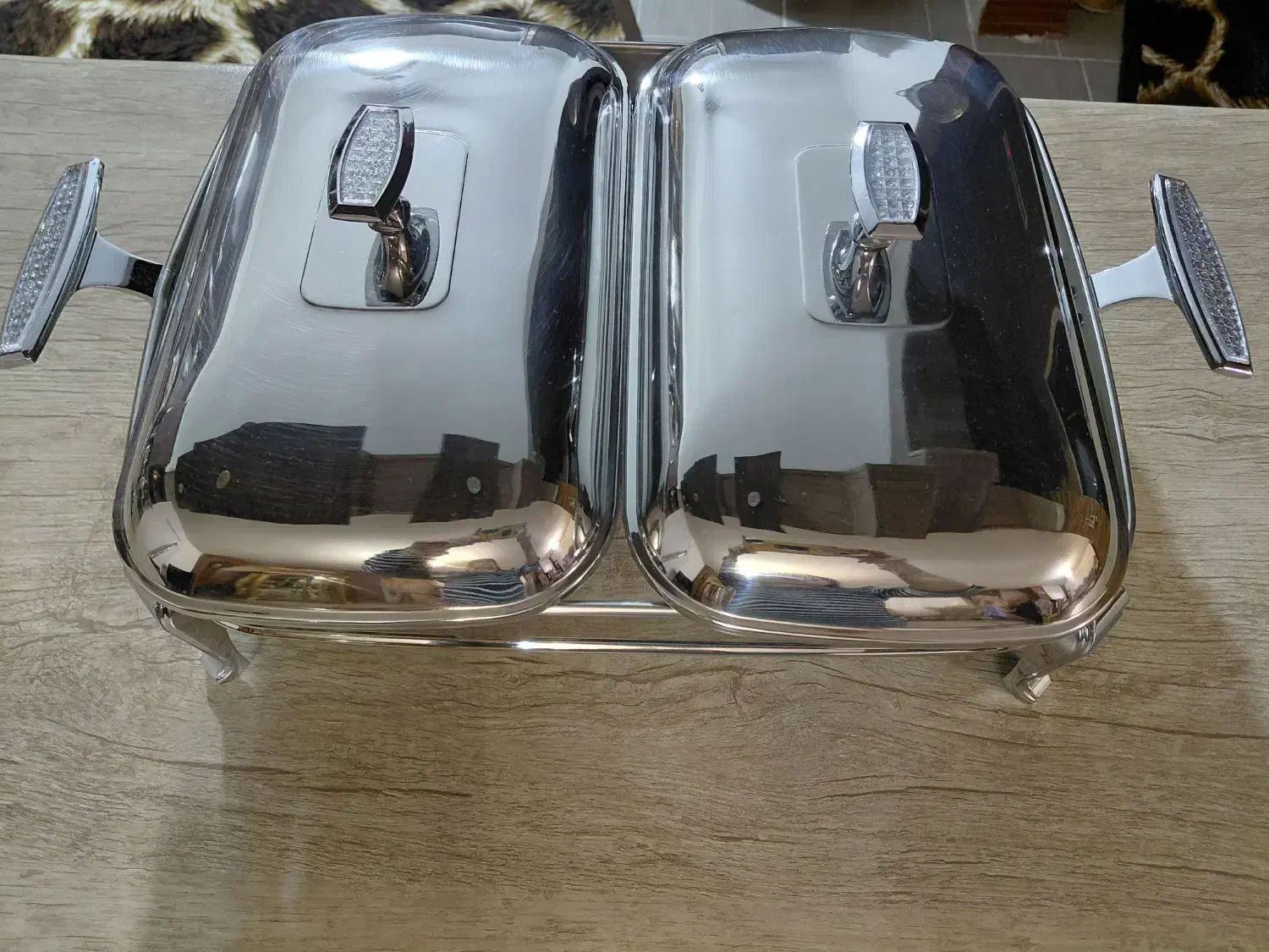 سوفله خوری دوقلو فرانسوی|ظروف سرو و پذیرایی|اصفهان, جلالیه|دیوار