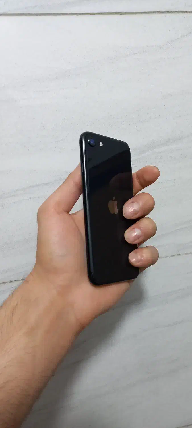 ایفون se2020 پلمپ 128گیگ|موبایل|کرج, حسین‌آباد|دیوار