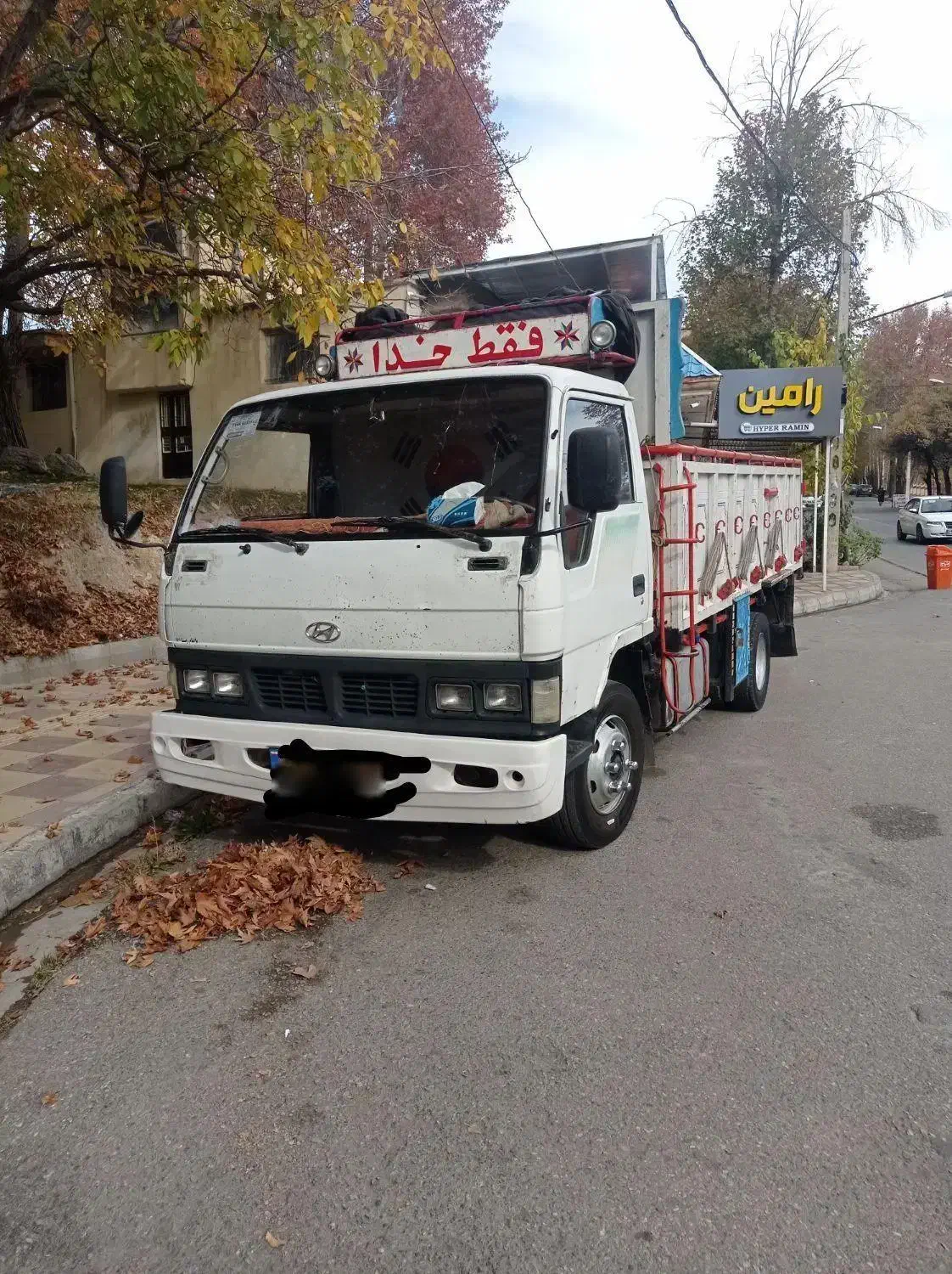 هیوندا سفید|خودرو سنگین|صحنه, |دیوار