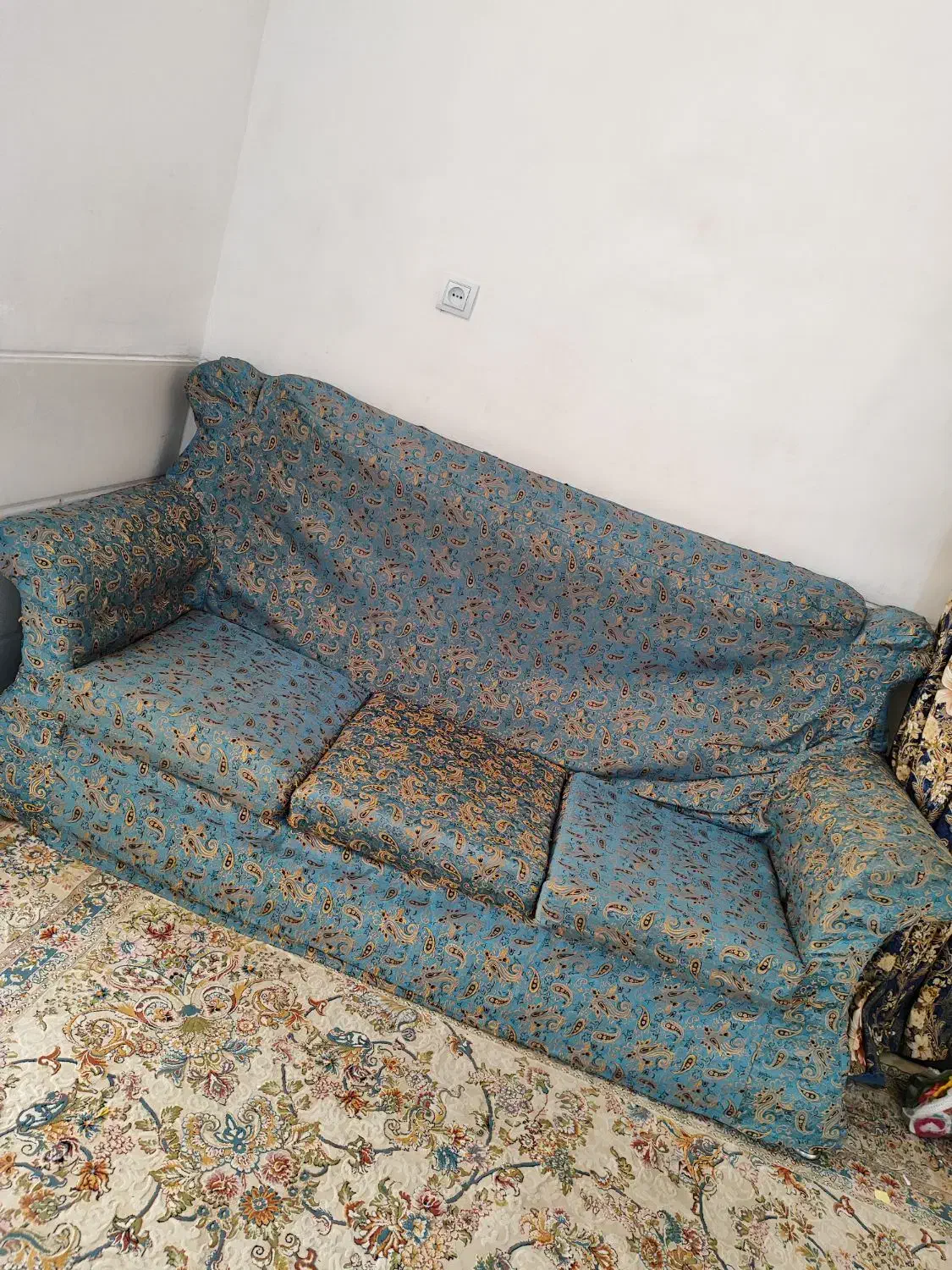 مبل ۷ نفره مناسب باغ و محل کار به همراه روکش|مبلمان خانگی و میز عسلی|شیراز, شیشهگری|دیوار