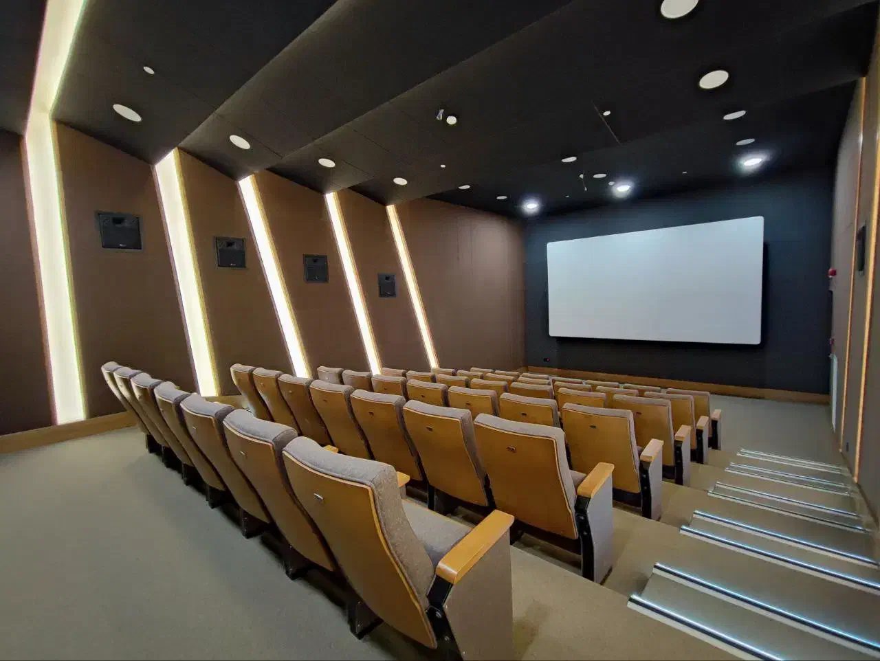 ۱۳۵متر برج لوکس/خانه نمی خرید یک سبک زندگی می خرید|اجارهٔ آپارتمان|مشهد, سجاد شهر|دیوار