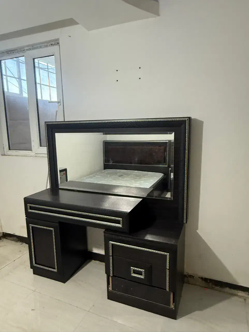 تختخواب با میز ارایش|تخت و سرویس خواب|بندر ماهشهر, |دیوار