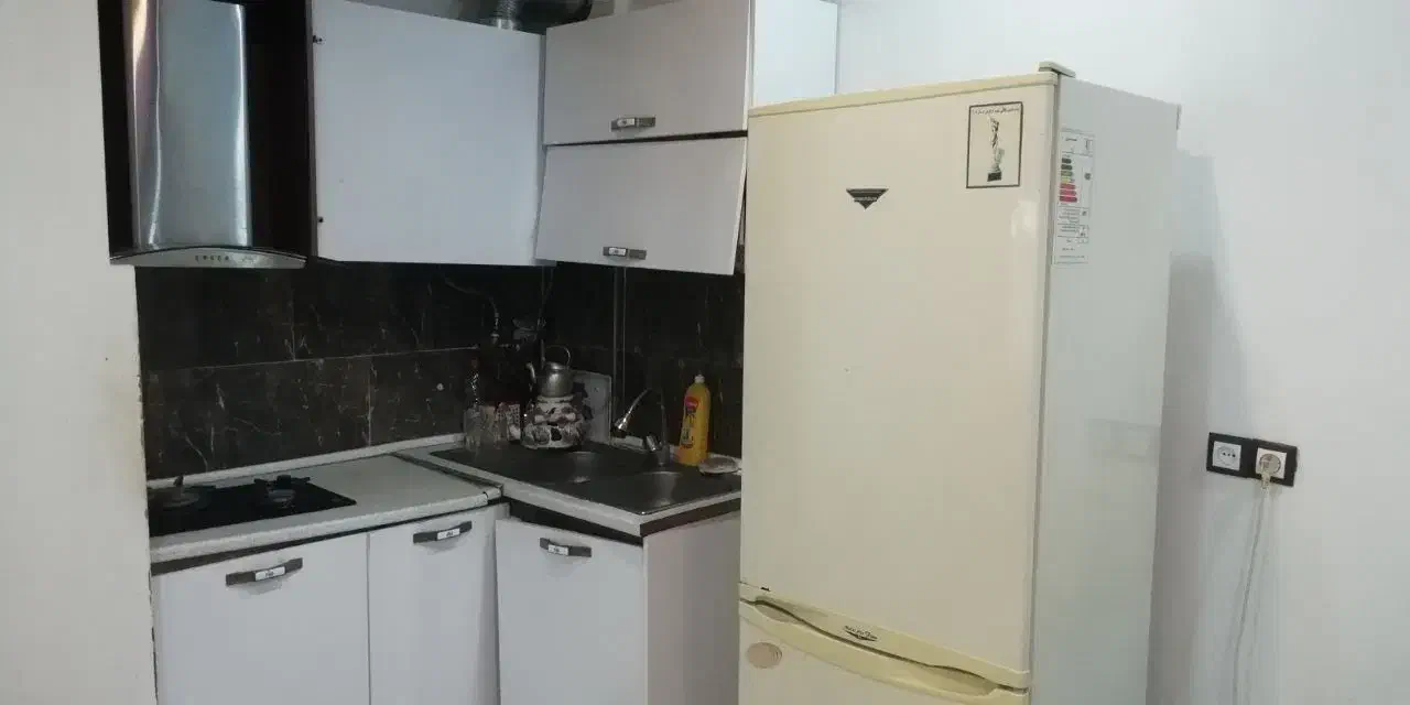 رهن کامل دوخوابه نزدیک دریا منطقه آزاد|اجارهٔ خانه و ویلا|بندر انزلی, لیچارگی حسن رود|دیوار