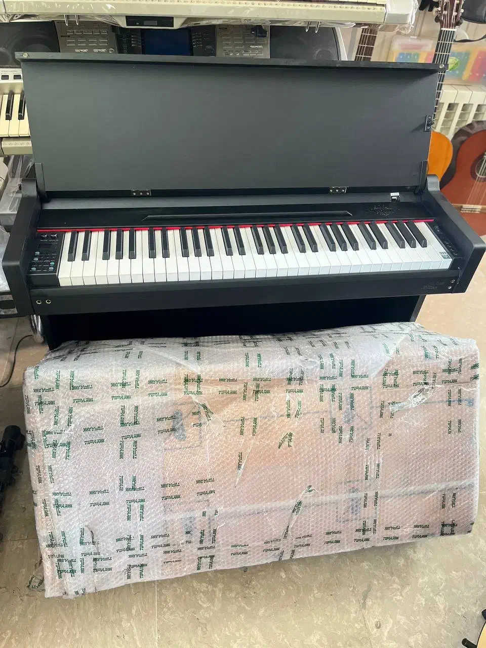 پیانو ۵ اکتاو برگمولر BM-140 در موزیک ارژنگ|پیانو، کیبورد، آکاردئون|پردیس, فاز ۳|دیوار