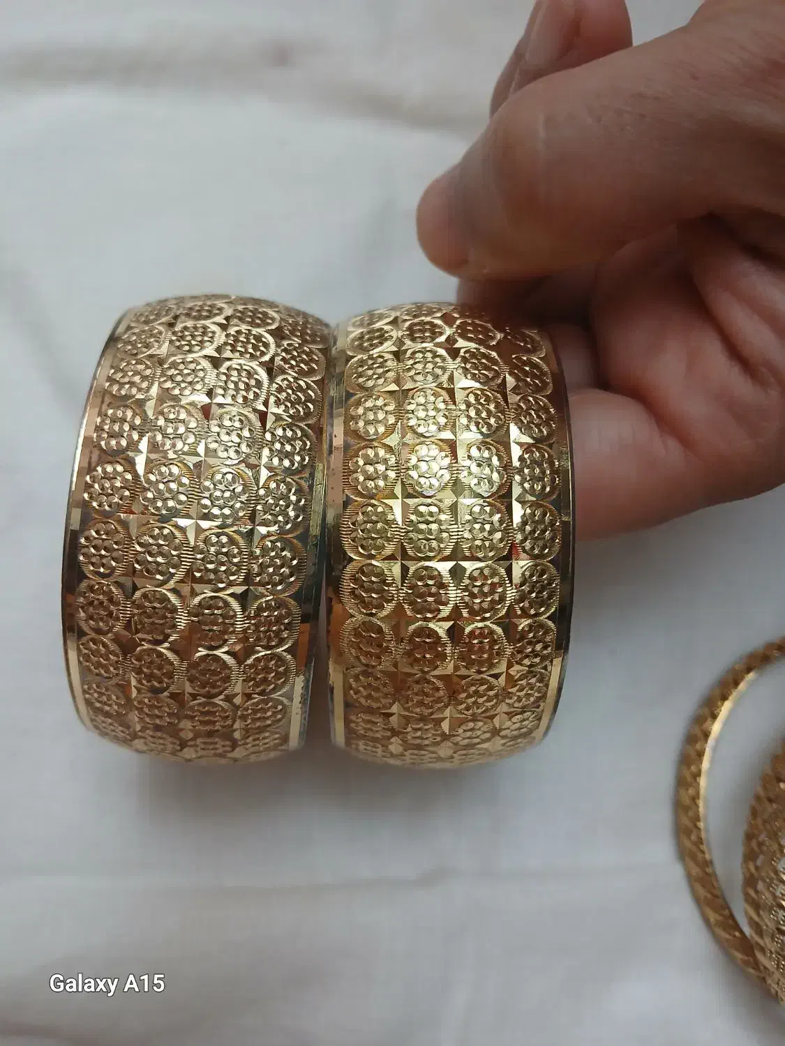 النگو  طلا روس|بدلیجات|نیشابور, محله میدان باغات|دیوار