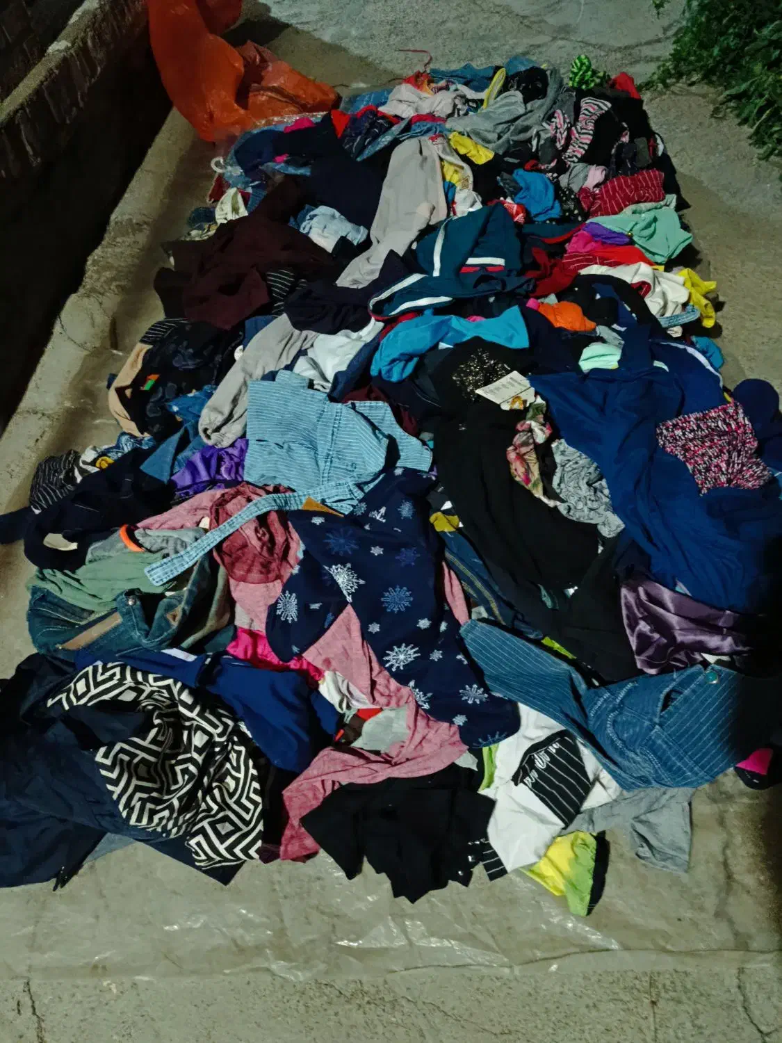 لباس و شلوار بچه گانه|کفش و لباس بچه|سلماس, |دیوار