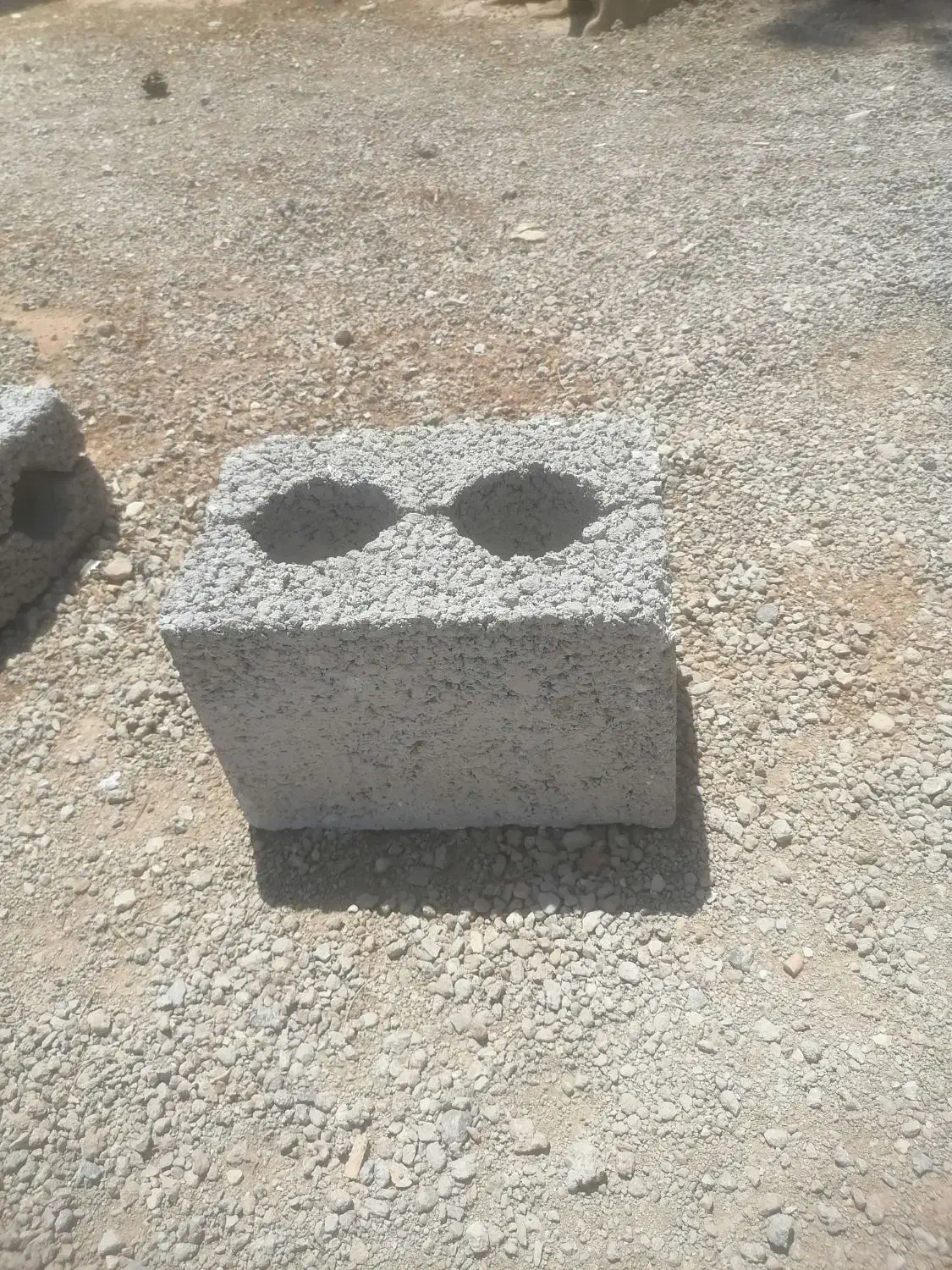 بلوک توپر 15 قیمت 10000تومان|مصالح و تجهیزات ساختمان|نجفآباد, جوزدان|دیوار