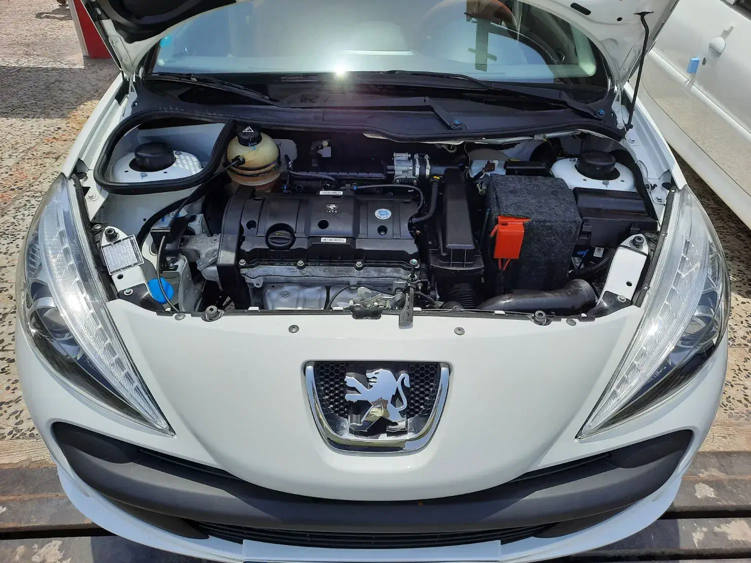 پژو ۲۰۷ پاناروما دنده ای مدل ۱۴۰۴ ( ارتقاء یافته )|خودرو سواری و وانت|بندرعباس, |دیوار