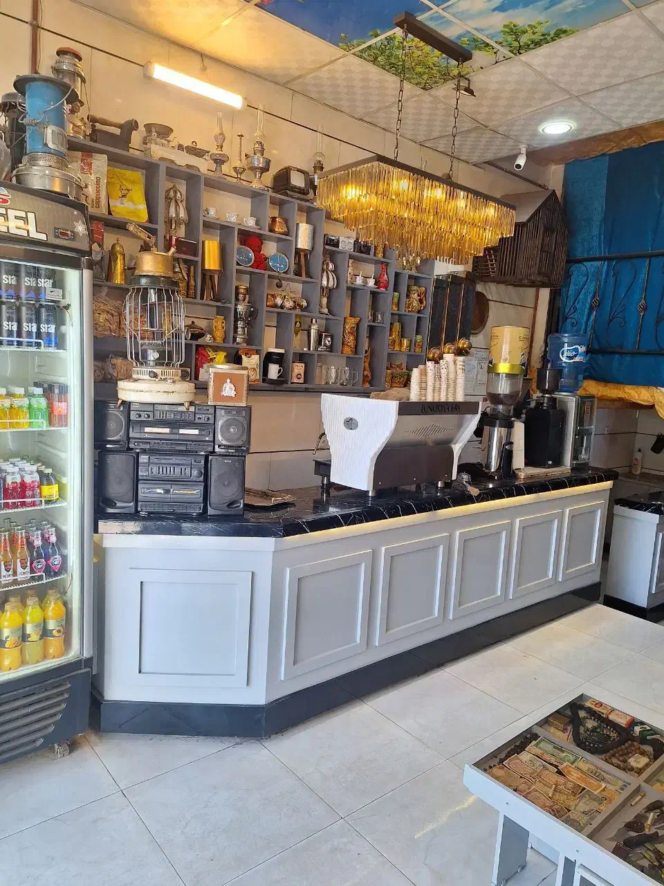 فروش دکور و یخچال|کافی‌شاپ و رستوران|مشهد, کوی المهدی|دیوار