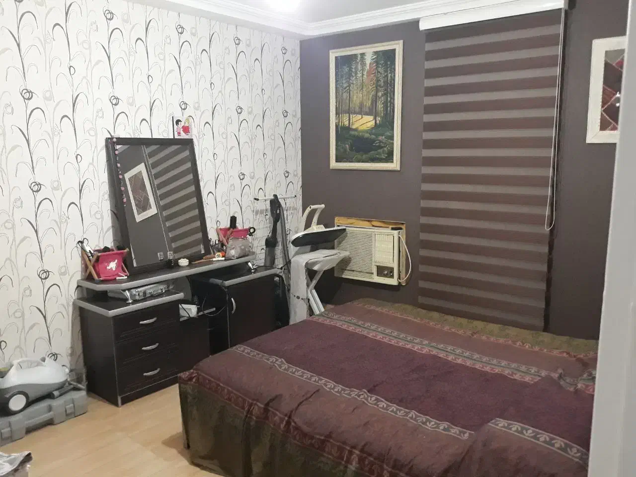 تخت و پاتختی و دراور ۴.۵و کمد و آینه ست۱.۵|تخت و سرویس خواب|ابهر, |دیوار