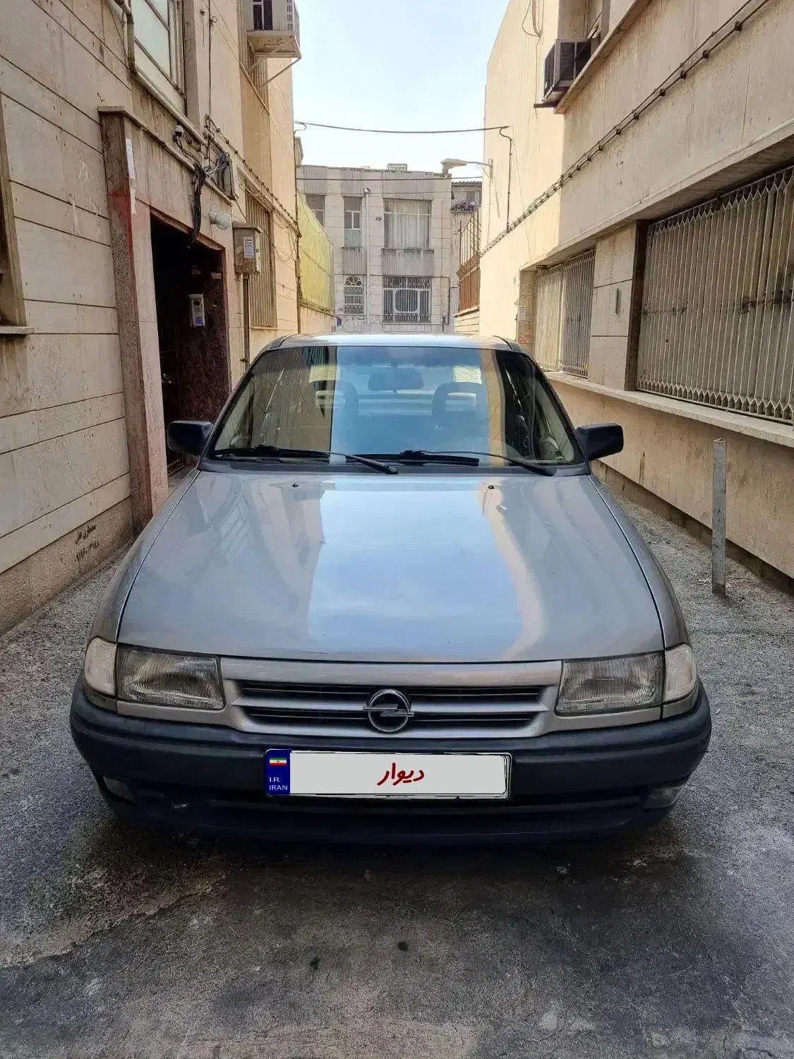 اپل آسترا ۱۹۹۴|خودرو سواری و وانت|تهران, بهارستان|دیوار