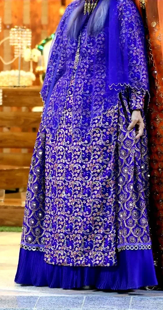 لباس محلی|لباس|کوه چنار, |دیوار