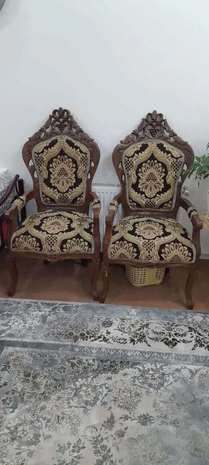 مبل هفت نفره سلطنتی|مبلمان خانگی و میز عسلی|نجفآباد, یزدانشهر|دیوار