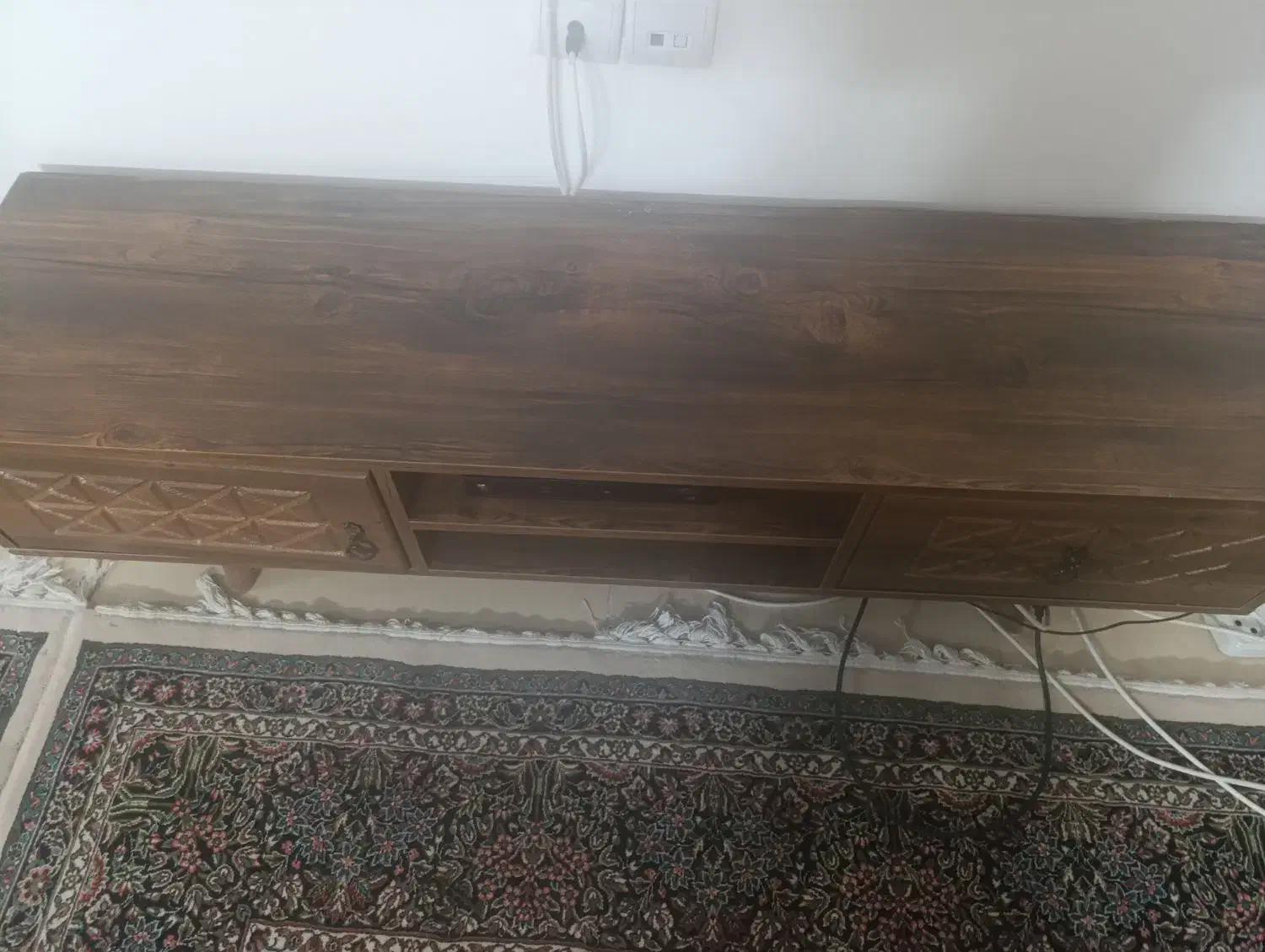 160000|میز تلویزیون|بروجرد, |دیوار