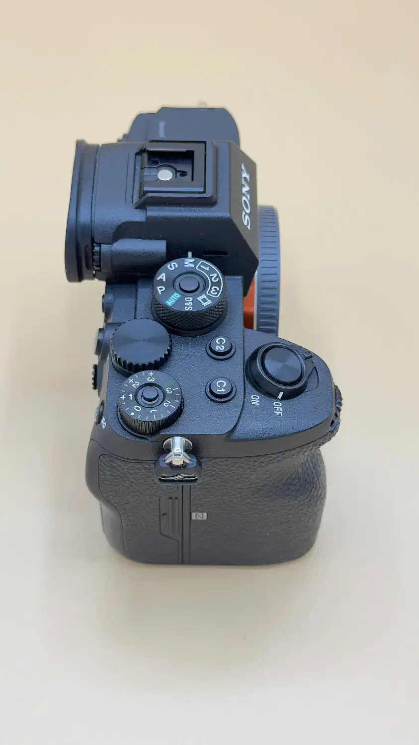 دوربین سونی A7 R iv|دوربین عکاسی و فیلم‌برداری|یزد, |دیوار