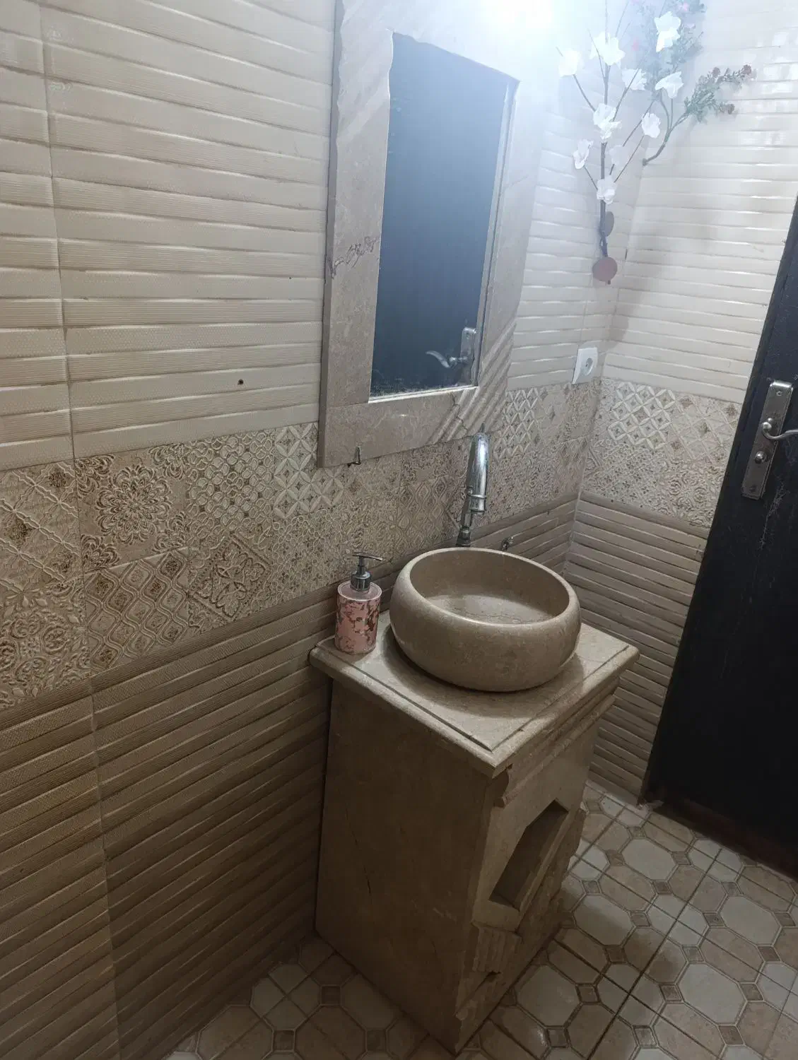 روشویی|لوازم سرویس بهداشتی|سیاهکل, |دیوار