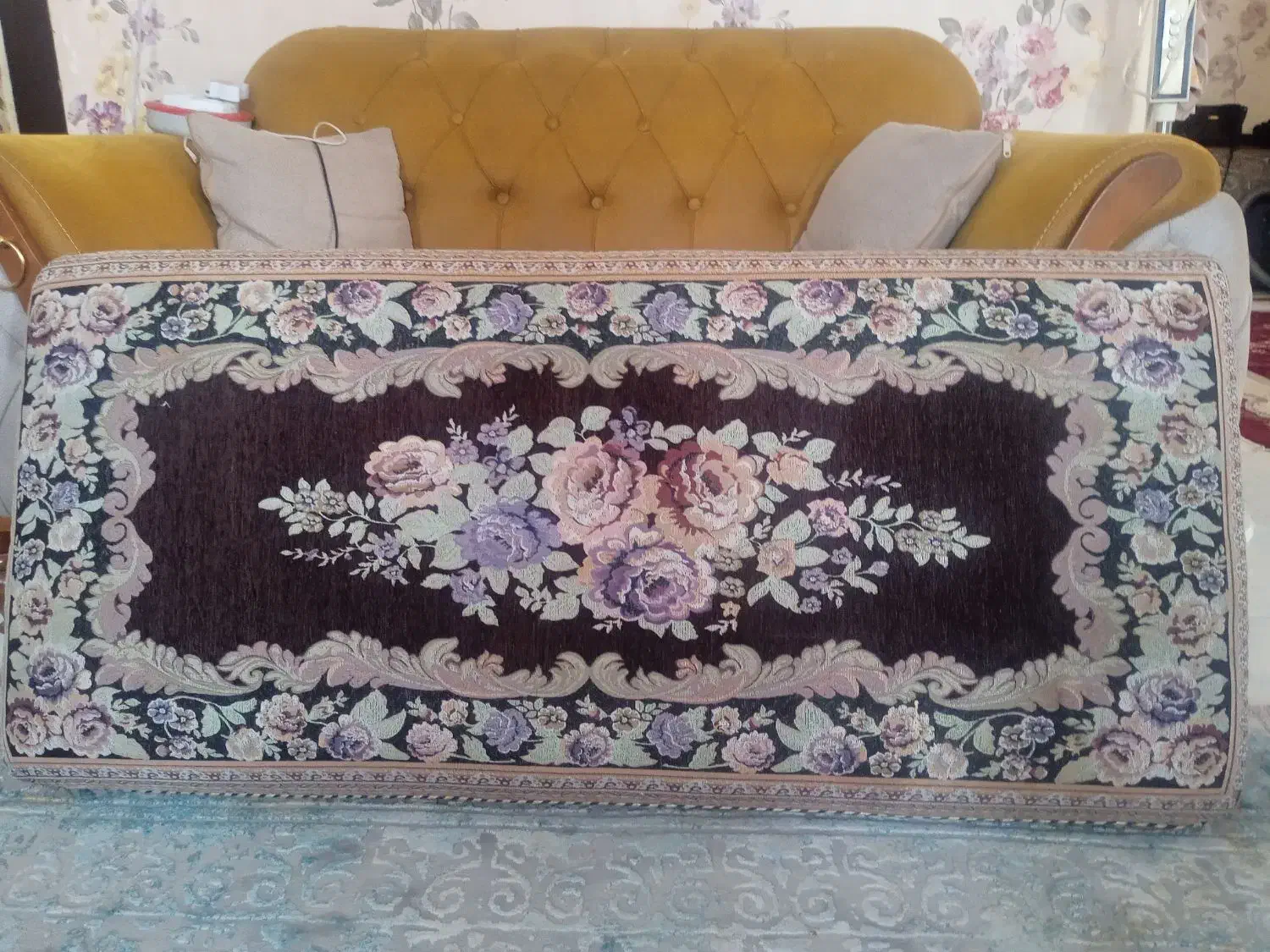 پشتی درحدنو|پشتی|اسلامشهر, زرافشان|دیوار