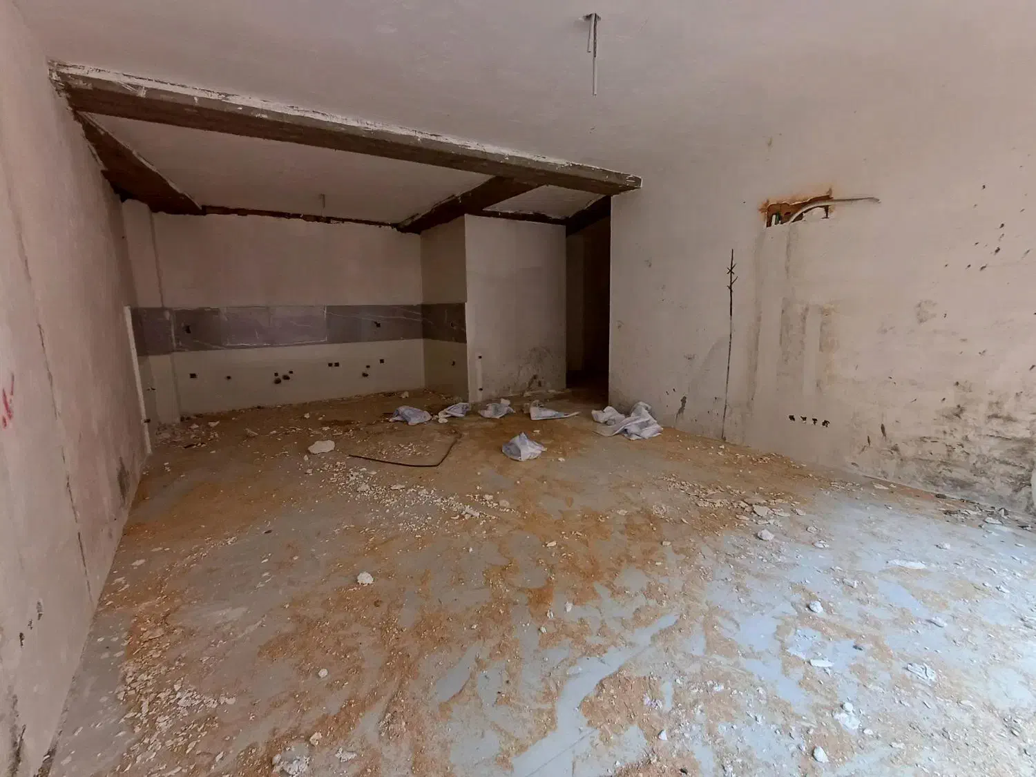 پیش فروش ۱۰۸متری/۸۰ درصد پیشرفت کار|پیش‌فروش املاک|صومعه‌سرا, |دیوار