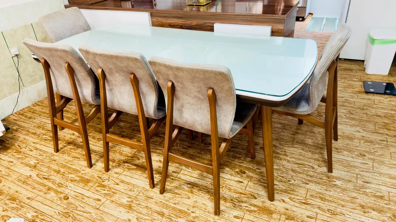 میز ناهار خوری شرکتی با کیفیت|میز و صندلی غذاخوری|شهرکرد, |دیوار