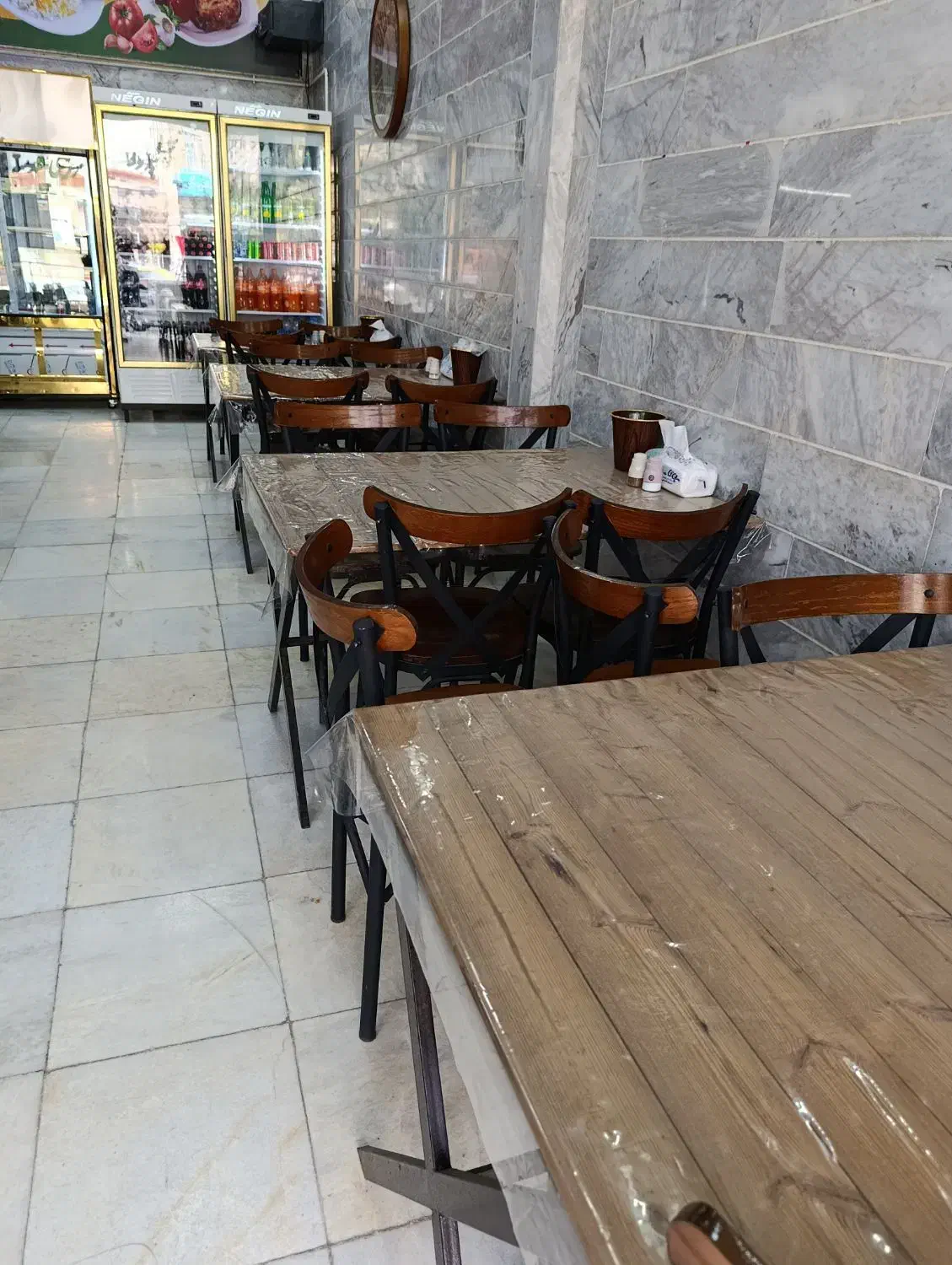 میز و صندلی رستوران و فست فود|کافی‌شاپ و رستوران|کرمانشاه, |دیوار