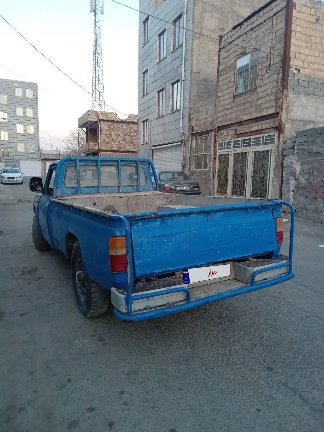 نیسان وانت مدل‌ ۸۳ دوگانه سی ان جی|خودرو سواری و وانت|ماهدشت, |دیوار