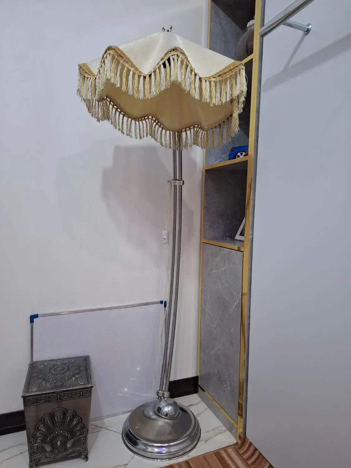 آباژور ایستاده|چراغ خواب و آباژور|تهران, جوادیه|دیوار