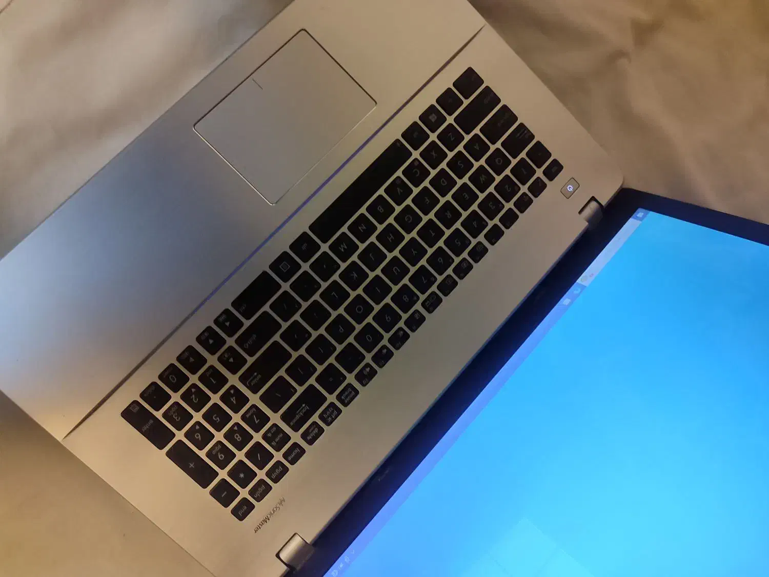 لپتاپ asus x750j i7 4700hq / صفحه ۱۷ اینچی|رایانه همراه|تهران, نیروی هوایی (پیروزی)|دیوار