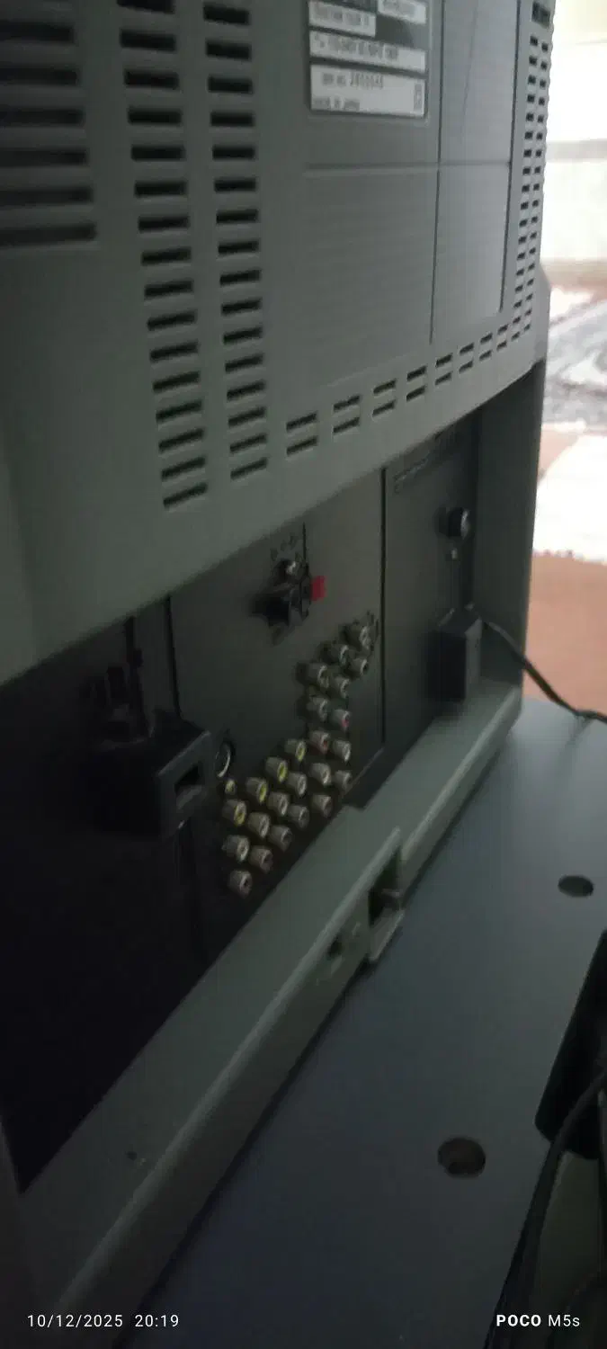 تلویزیون 29 اینچ سونی سالم|تلویزیون و پروژکتور|کلاله, |دیوار