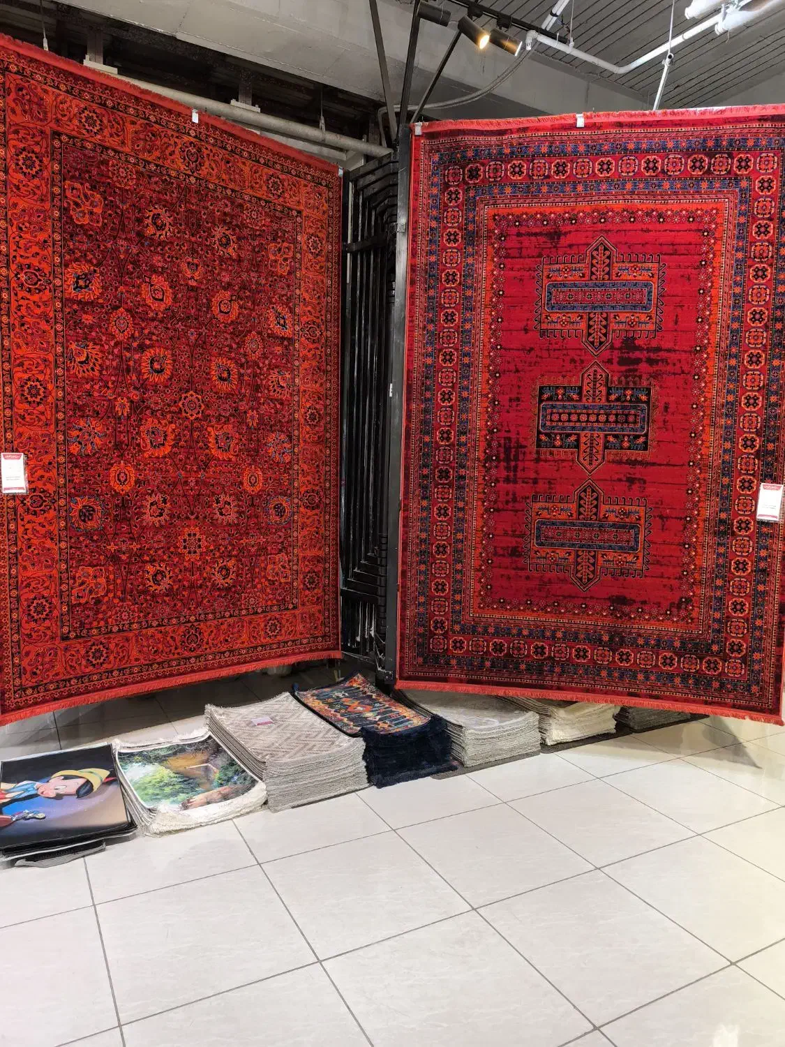 سرزمین فرش شاهین شهر|فرش|شاهینشهر, خانه کارگر|دیوار