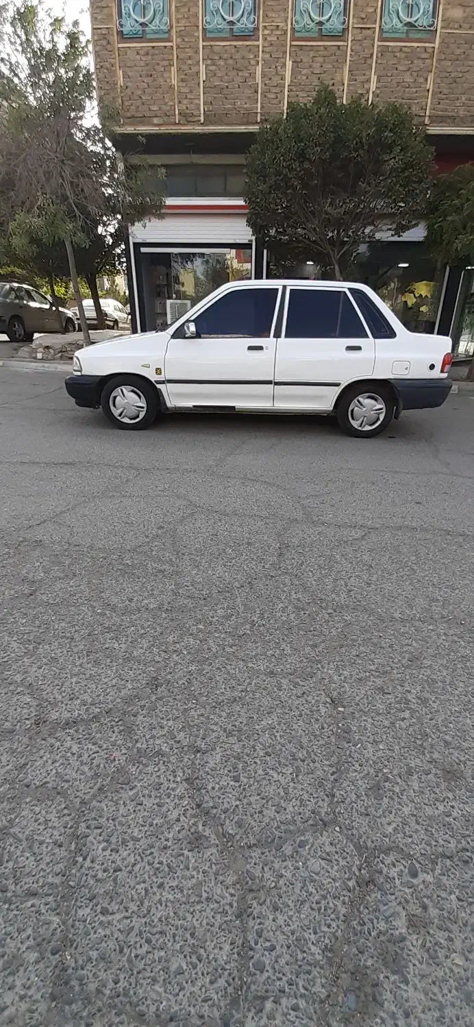 پراید ۹۲ ۱۳۱ بیرنگ شاسی پلمپ کم کار|خودرو سواری و وانت|بوئین زهرا, |دیوار