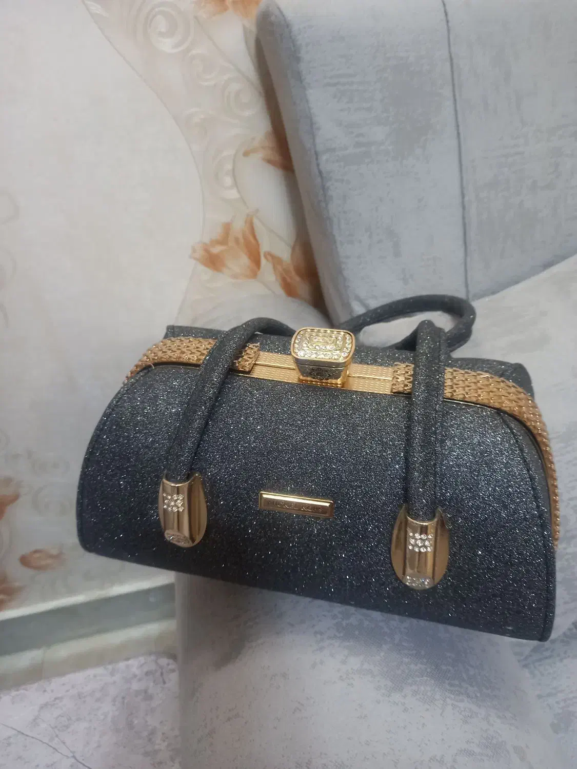 کیف مجلسی|کیف، کفش، کمربند|بروجرد, |دیوار