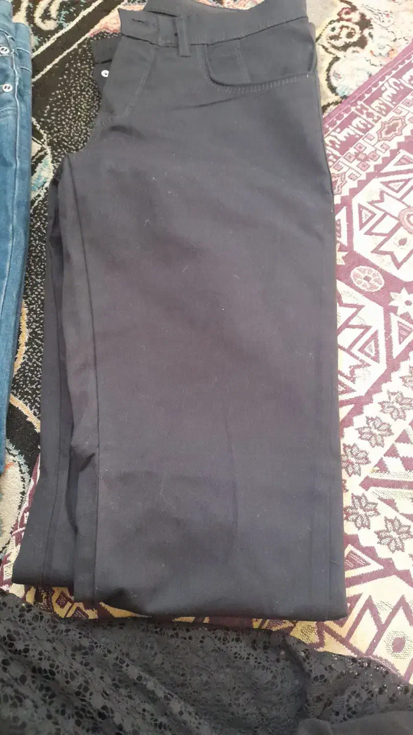 شلوار زنانه لی و پارچه ای زیر قیمت بازار|لباس|فیروزآباد (فارس), |دیوار