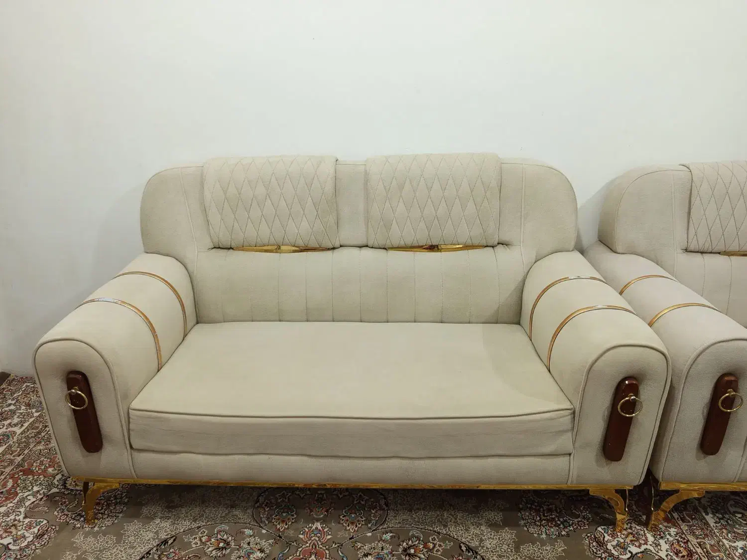 مبل ۹ نفره|مبلمان خانگی و میز عسلی|قنوات, |دیوار