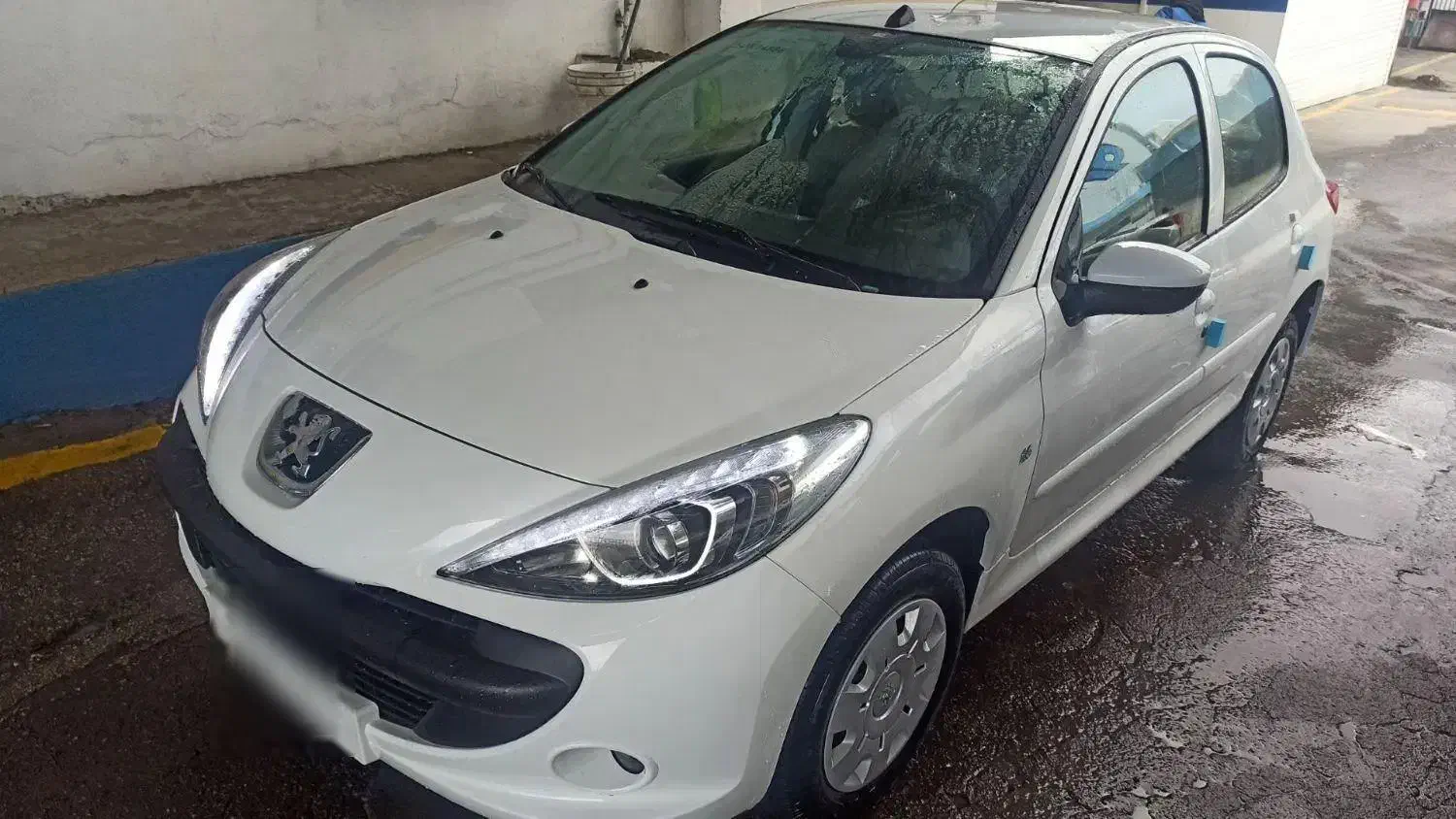 207|خودرو سواری و وانت|همدان, |دیوار