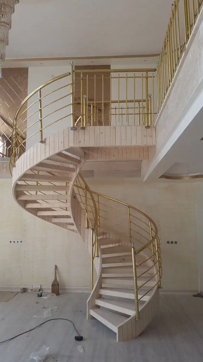 نرده و پله مدرن|خدمات پیشه و مهارت|اصفهان, شیخ طوسی|دیوار