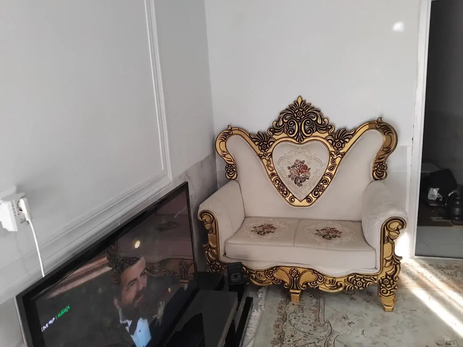 مبل سلطنتی|مبلمان خانگی و میز عسلی|بجنورد, |دیوار